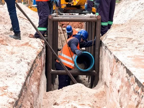 Na Avenida Maranhão, a previsão informada pela empresa é concluir os trabalhos até dezembro. Até lá, as intervenções no trânsito devem continuar conforme o andamento das etapas restantes.
