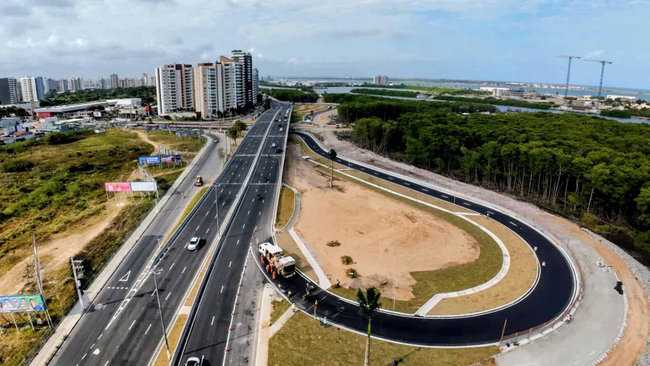 Fábio Mitidieri inaugura segunda alça do Complexo Viário Maria do Carmo Alves em Aracaju