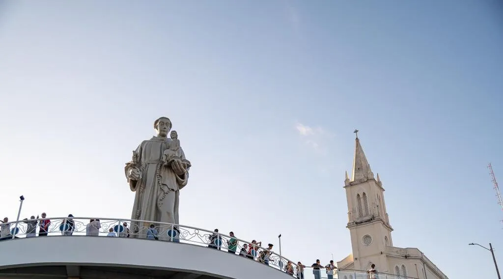 Mirante de Santo Antônio é inaugurado em Aracaju com escultura de 12 metros
