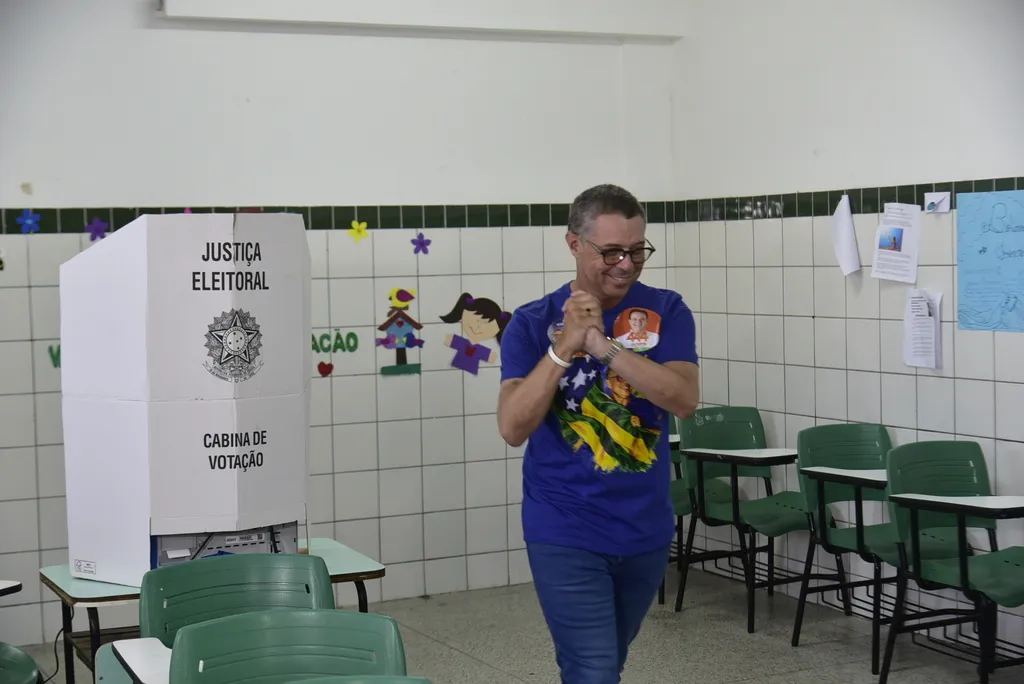Fábio reeleito . (Foto: Roberto Verona)