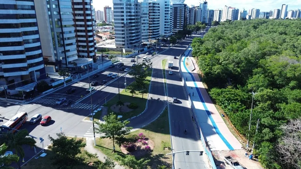 Calçadão da 13 de Julho é reaberto após reforma de R$ 2 milhões em Aracaju